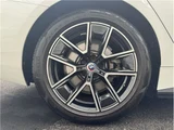 2022 BMW i4 eDrive 40 M Sport Sedan for sale, Japanese used car export - photo 15 of 41 | GULJI TRADERS