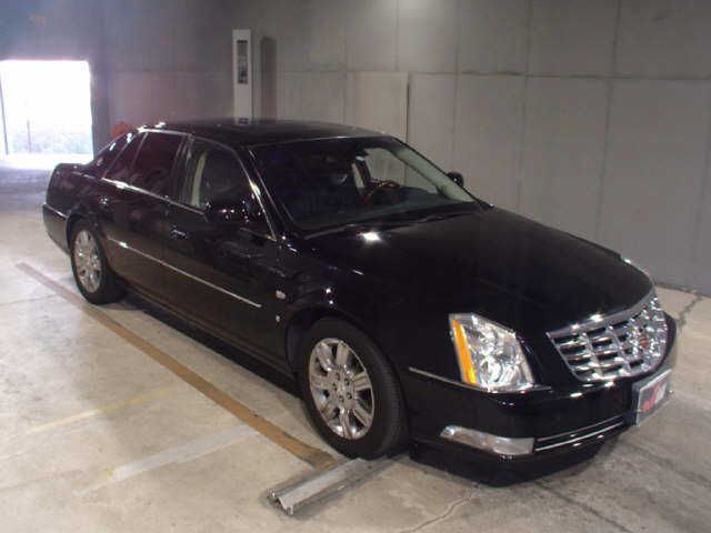 2009 Cadillac DTS - photo 1 2009 Cadillac DTS Sedan for sale, Japanese used car export | GULJI TRADERS
