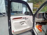 2002 Cadillac Escalade Base SUV for sale, Japanese used car export - photo 31 of 49 | GULJI TRADERS