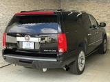 2008 Cadillac Escalade SUV for sale, Japanese used car export - photo 4 of 9 | GULJI TRADERS