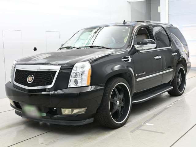 2010 Cadillac Escalade SUV for sale, Japanese used car export - photo 1 of 12 | GULJI TRADERS