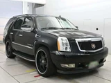 2010 Cadillac Escalade SUV for sale, Japanese used car export - photo 5 of 12 | GULJI TRADERS