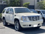 2011 Cadillac Escalade Base SUV for sale, Japanese used car export - photo 1 of 39 | GULJI TRADERS