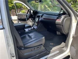 2011 Cadillac Escalade Base SUV for sale, Japanese used car export - photo 25 of 39 | GULJI TRADERS