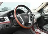 2011 Cadillac Escalade 4WD SUV for sale, Japanese used car export - photo 18 of 40 | GULJI TRADERS