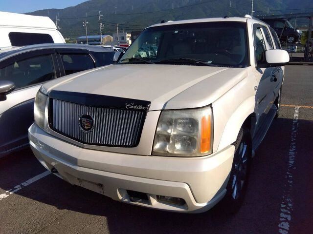 2011 Cadillac Escalade Base - photo 1 2011 Cadillac Escalade Base SUV for sale, Japanese used car export | GULJI TRADERS