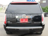 2012 Cadillac Escalade SUV for sale, Japanese used car export - photo 58 of 64 | GULJI TRADERS