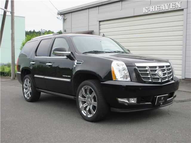 2012 Cadillac Escalade SUV for sale, Japanese used car export - photo 1 of 36 | GULJI TRADERS