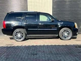 2012 Cadillac Escalade AWD 4WD SUV for sale, Japanese used car export - photo 18 of 53 | GULJI TRADERS