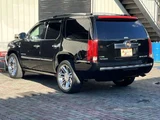 2012 Cadillac Escalade AWD 4WD SUV for sale, Japanese used car export - photo 21 of 53 | GULJI TRADERS