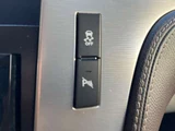 2012 Cadillac Escalade AWD 4WD SUV for sale, Japanese used car export - photo 44 of 53 | GULJI TRADERS