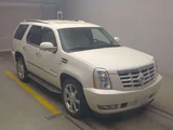 2012 Cadillac Escalade 4WD SUV for sale, Japanese used car export - photo 3 of 8 | GULJI TRADERS