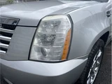 2013 Cadillac Escalade AWD 4WD SUV for sale, Japanese used car export - photo 29 of 32 | GULJI TRADERS