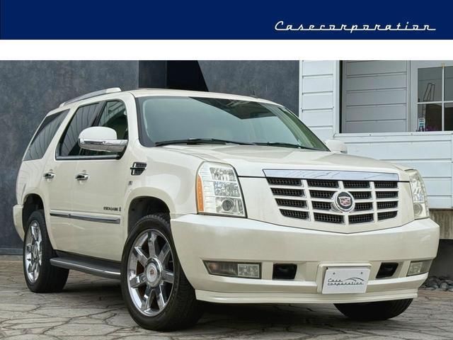 2013 Cadillac Escalade SUV for sale, Japanese used car export - photo 1 of 8 | GULJI TRADERS