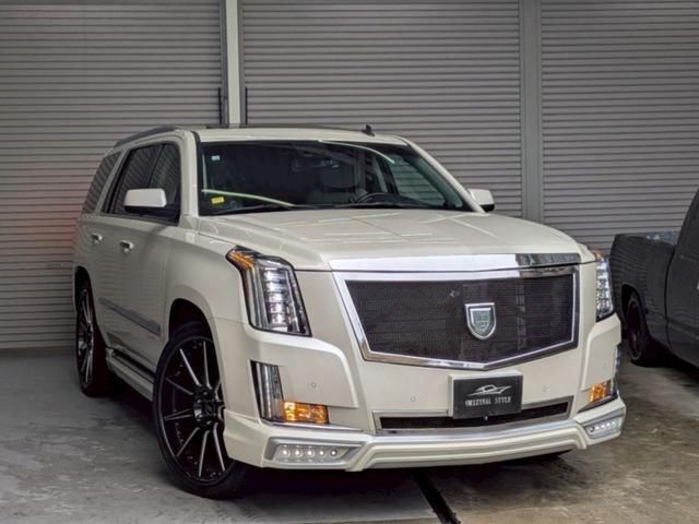 2014 Cadillac Escalade - photo 1 2014 Cadillac Escalade SUV for sale, Japanese used car export | GULJI TRADERS