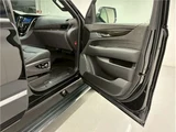 2017 Cadillac Escalade SUV for sale, Japanese used car export - photo 44 of 79 | GULJI TRADERS