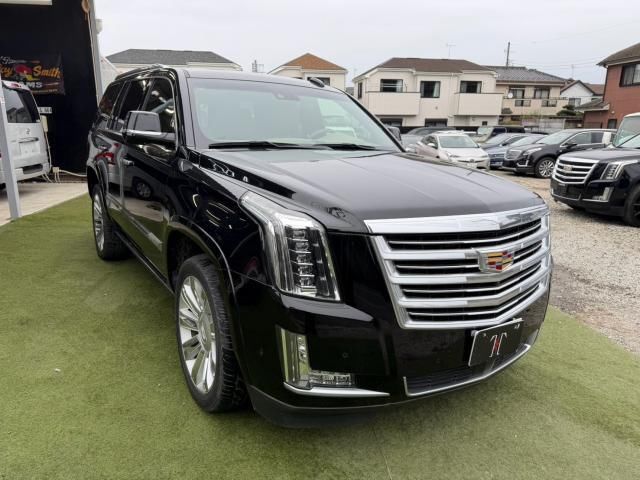 2018 Cadillac Escalade - photo 1 2018 Cadillac Escalade SUV for sale, Japanese used car export - photo 1 of 9 | GULJI TRADERS