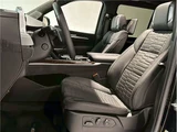 2025 Cadillac Escalade Sport SUV for sale, Japanese used car export - photo 67 of 78 | GULJI TRADERS