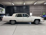1992 Cadillac Fleetwood Sedan for sale, Japanese used car export - photo 7 of 57 | GULJI TRADERS