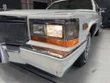 1992 Cadillac Fleetwood Sedan for sale, Japanese used car export - photo 16 of 57 | GULJI TRADERS