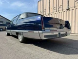 1994 Cadillac Fleetwood Sedan for sale, Japanese used car export - photo 18 of 71 | GULJI TRADERS