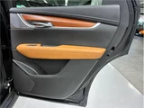 2020 Cadillac XT5 4WD Sedan for sale, Japanese used car export - photo 57 of 80 | GULJI TRADERS