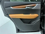 2020 Cadillac XT5 4WD Sedan for sale, Japanese used car export - photo 58 of 80 | GULJI TRADERS