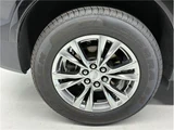 2020 Cadillac XT5 4WD Sedan for sale, Japanese used car export - photo 10 of 80 | GULJI TRADERS