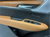 2020 Cadillac XT5 4WD Sedan for sale, Japanese used car export - photo 19 of 80 | GULJI TRADERS