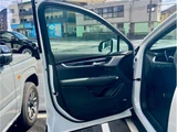 2025 Cadillac XT5 Sport Sedan for sale, Japanese used car export - photo 43 of 54 | GULJI TRADERS