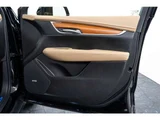 2018 Cadillac XT5 Crossover 4WD SUV for sale, Japanese used car export - photo 33 of 80 | GULJI TRADERS