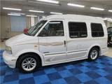 1999 Chevrolet Astro Starcraft Coach High Roof 2WD, Authorized Dealer Vehicle, Navigation System White Sedan for sale, Japanese used car export - photo 10 of 47 | GULJI TRADERS