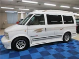 2000 Chevrolet Astro Starcraft 4WD, genuine leather interior, navigation system, dashcam, ETC, 2000 model. White Sedan for sale, Japanese used car export - photo 10 of 49 | GULJI TRADERS