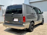 2004 Chevrolet Astro LT Other Sedan for sale, Japanese used car export - photo 4 of 9 | GULJI TRADERS