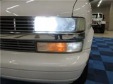 2005 Chevrolet Astro LS 2WD, originally registered as an 8-number vehicle, aftermarket navigation system, one-segment TV, backup camera. White Sedan for sale, Japanese used car export - photo 11 of 44 | GULJI TRADERS