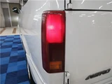 2005 Chevrolet Astro LS 2WD, originally registered as an 8-number vehicle, aftermarket navigation system, one-segment TV, backup camera. White Sedan for sale, Japanese used car export - photo 12 of 44 | GULJI TRADERS