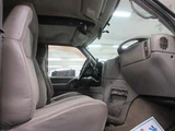 2005 Chevrolet Astro LS 2WD, originally registered as an 8-number vehicle, aftermarket navigation system, one-segment TV, backup camera. White Sedan for sale, Japanese used car export - photo 22 of 44 | GULJI TRADERS