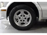 2005 Chevrolet Astro LS White Sedan for sale, Japanese used car export - photo 7 of 17 | GULJI TRADERS