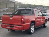 2007 Chevrolet Avalanche LTZ Sedan for sale, Japanese used car export - photo 8 of 23 | GULJI TRADERS