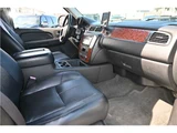 2013 Chevrolet Avalanche LTZ 4WD Sedan for sale, Japanese used car export - photo 10 of 31 | GULJI TRADERS