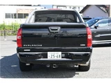 2013 Chevrolet Avalanche LTZ 4WD Sedan for sale, Japanese used car export - photo 30 of 31 | GULJI TRADERS