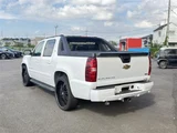 2014 Chevrolet Avalanche Z71 4WD Sedan for sale, Japanese used car export - photo 7 of 30 | GULJI TRADERS