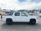 2014 Chevrolet Avalanche Z71 4WD Sedan for sale, Japanese used car export - photo 8 of 30 | GULJI TRADERS