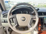 2014 Chevrolet Avalanche Z71 4WD Sedan for sale, Japanese used car export - photo 25 of 30 | GULJI TRADERS