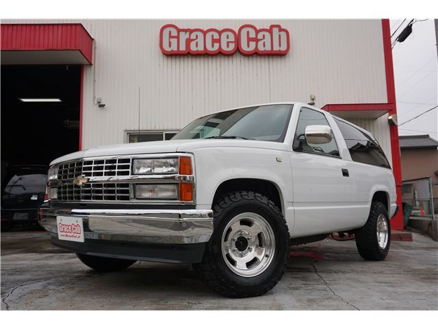 1993 Chevrolet Blazer - photo 1 1993 Chevrolet Blazer Sedan for sale, Japanese used car export - photo 1 of 61 | GULJI TRADERS