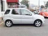 2004 Chevrolet Cruse Sedan for sale, Japanese used car export - photo 41 of 47 | GULJI TRADERS