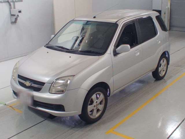 2004 Chevrolet Cruse - photo 1 2004 Chevrolet Cruse Sedan for sale, Japanese used car export - photo 1 of 13 | GULJI TRADERS