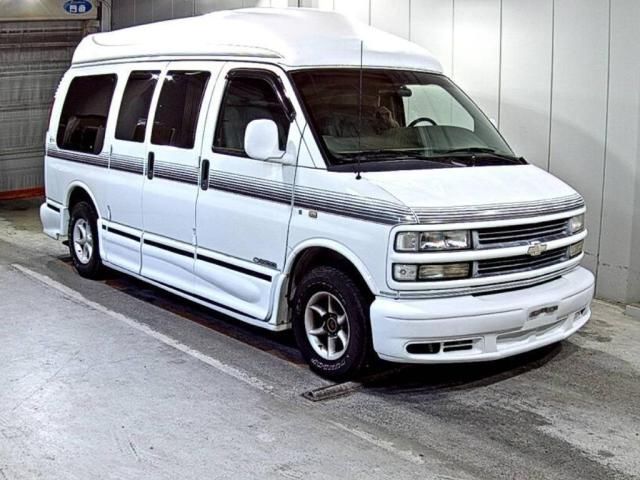 2001 Chevrolet Express Van for sale, Japanese used car export | GULJI TRADERS