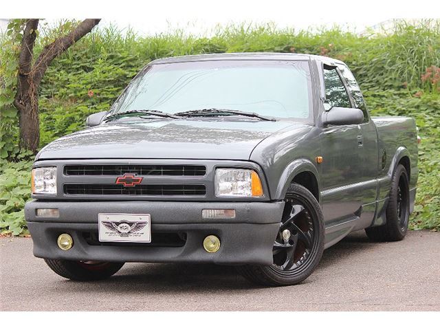1998 Chevrolet S-10 Blazer Sedan for sale, Japanese used car export | GULJI TRADERS