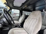 1990 Chevrolet Silverado * Sedan for sale, Japanese used car export - photo 21 of 25 | GULJI TRADERS